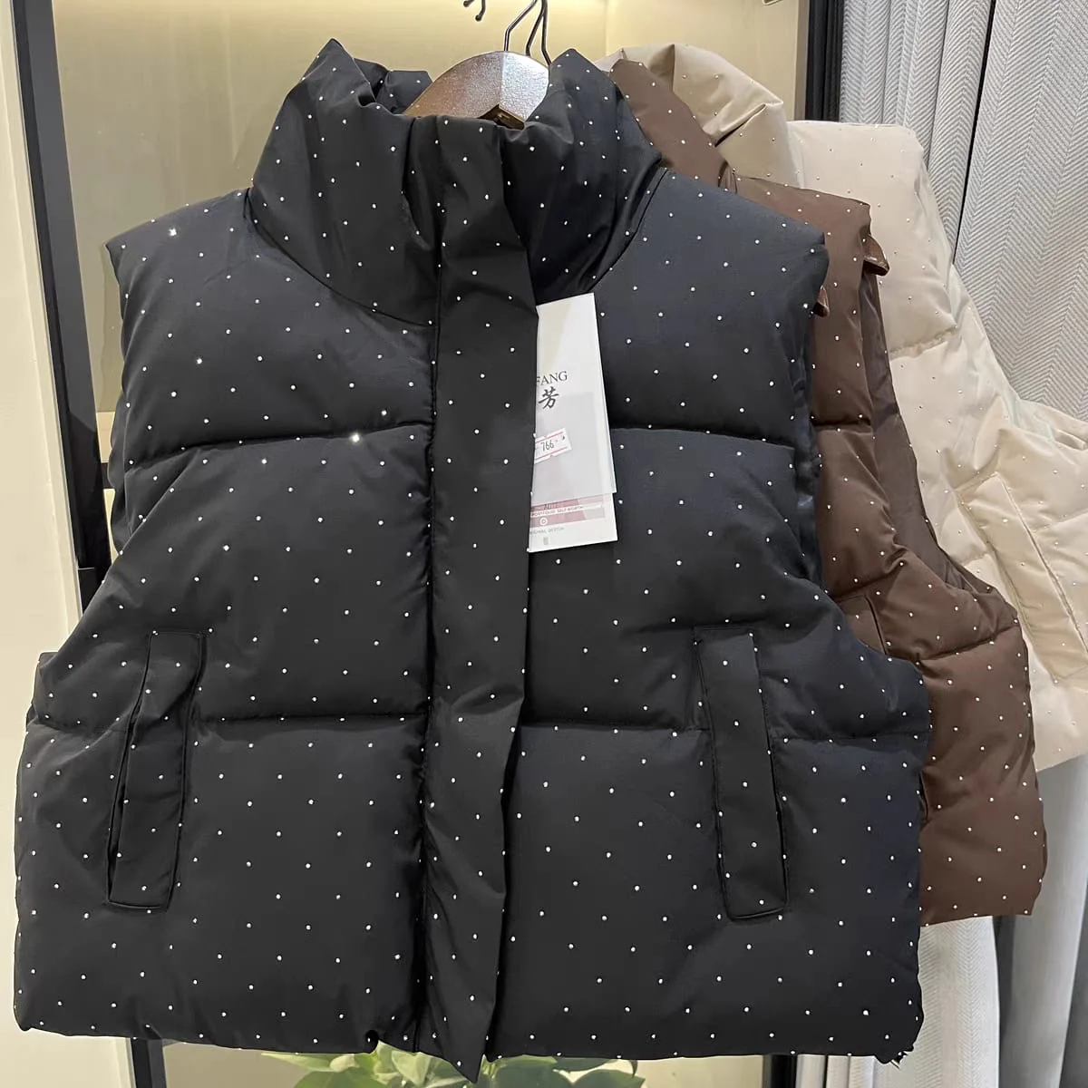 Bella Puffer Jacket - Image 3