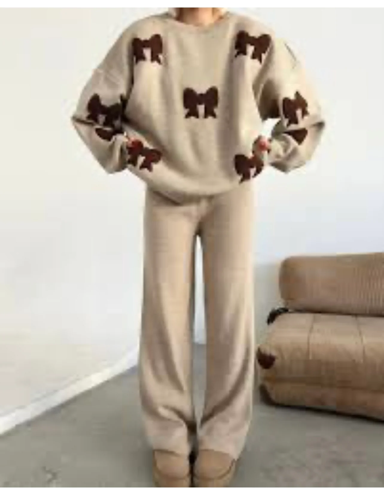 Bow knitted Wollen Cords - Image 3
