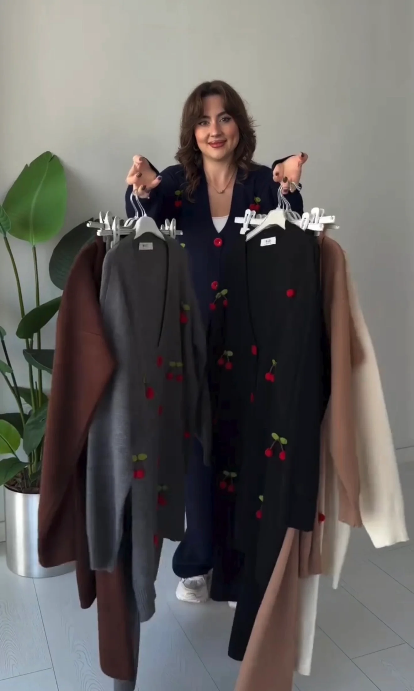 Cherry knitted Warm Cords Set - Image 2