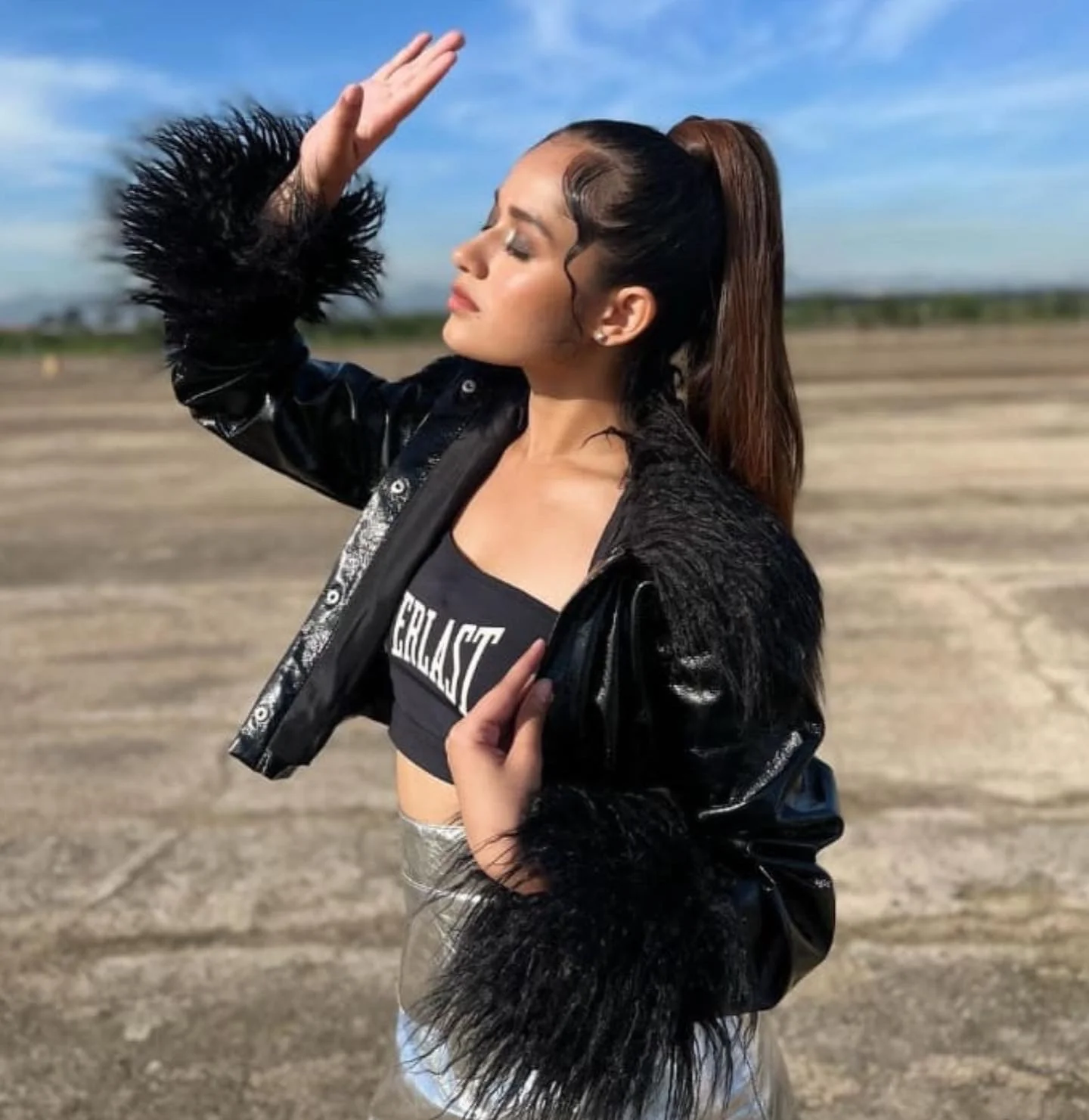 Chyla Leather Fur Jacket - Image 4
