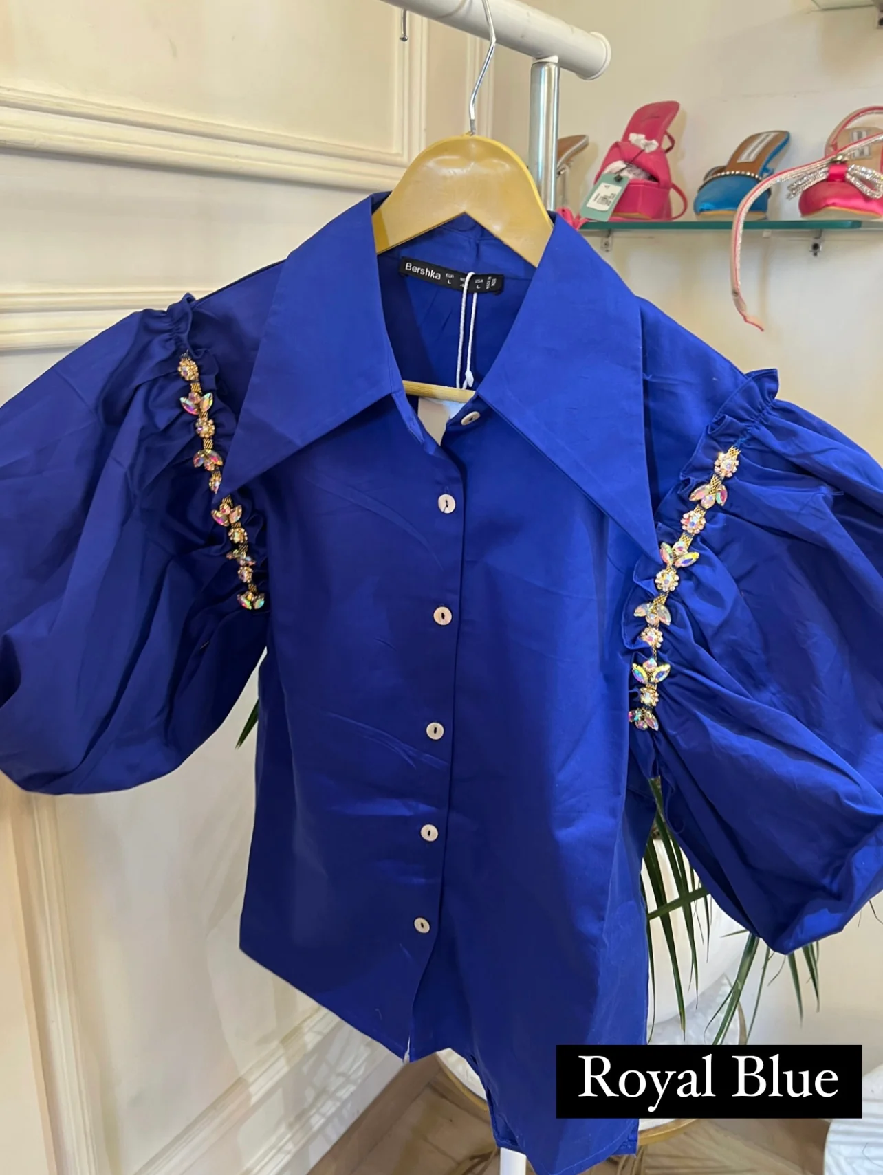 Embellished Puff Sleeve Shirt - Image 11