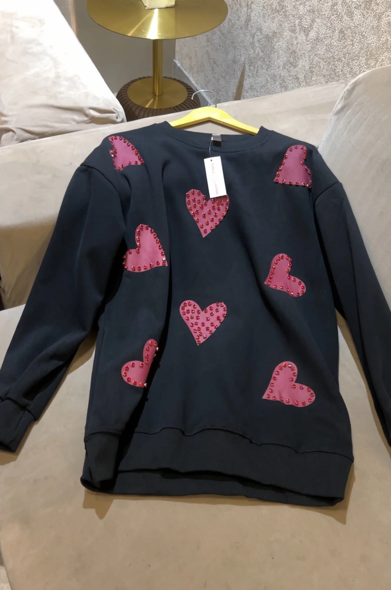 Heart Embellish Sweatshirt - Image 4