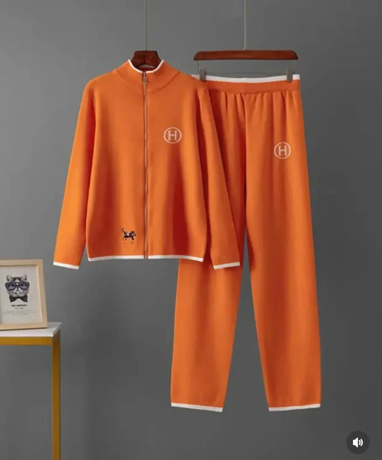 Hermess Wollen Cords Set - Image 3