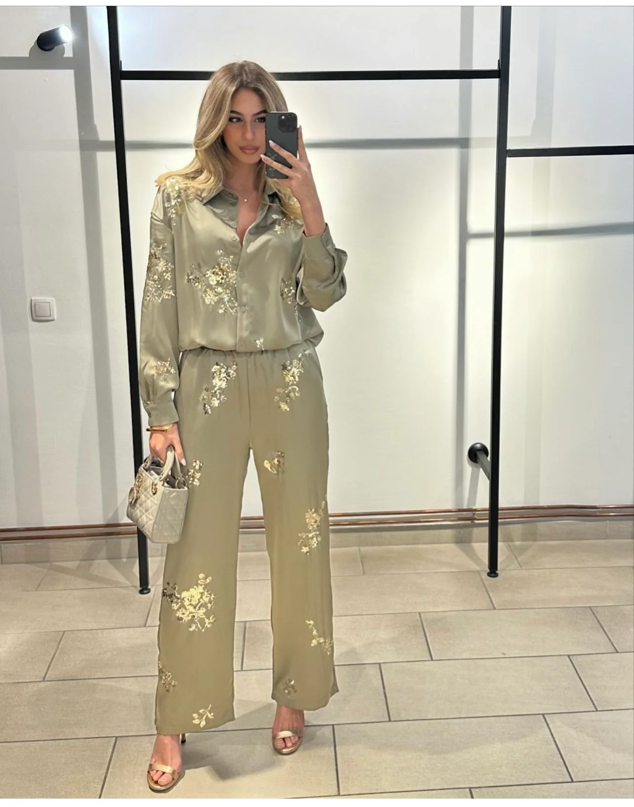 Jaira Embriodered Sequins Cords