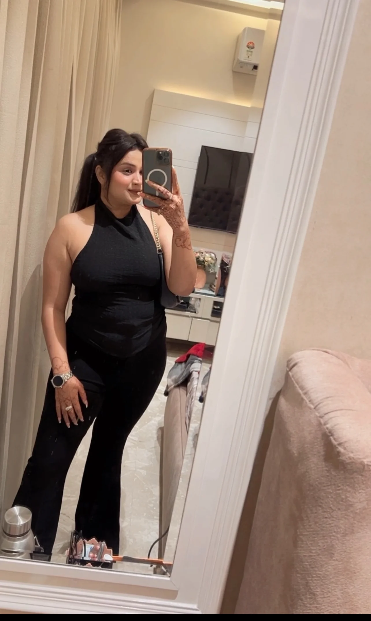 Jiya Halter neck top - Image 3