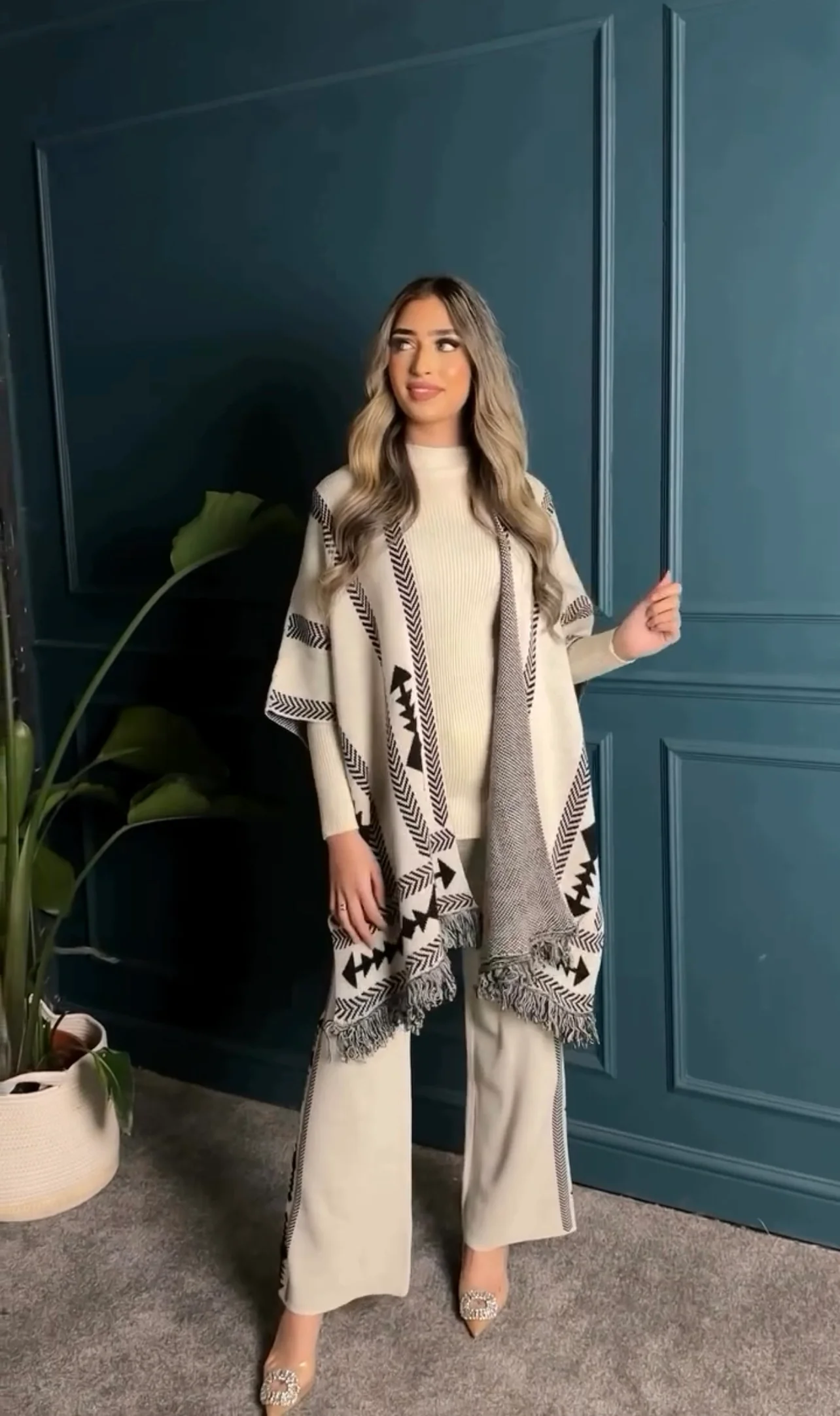 Kary Luxe Cords Set - Image 2