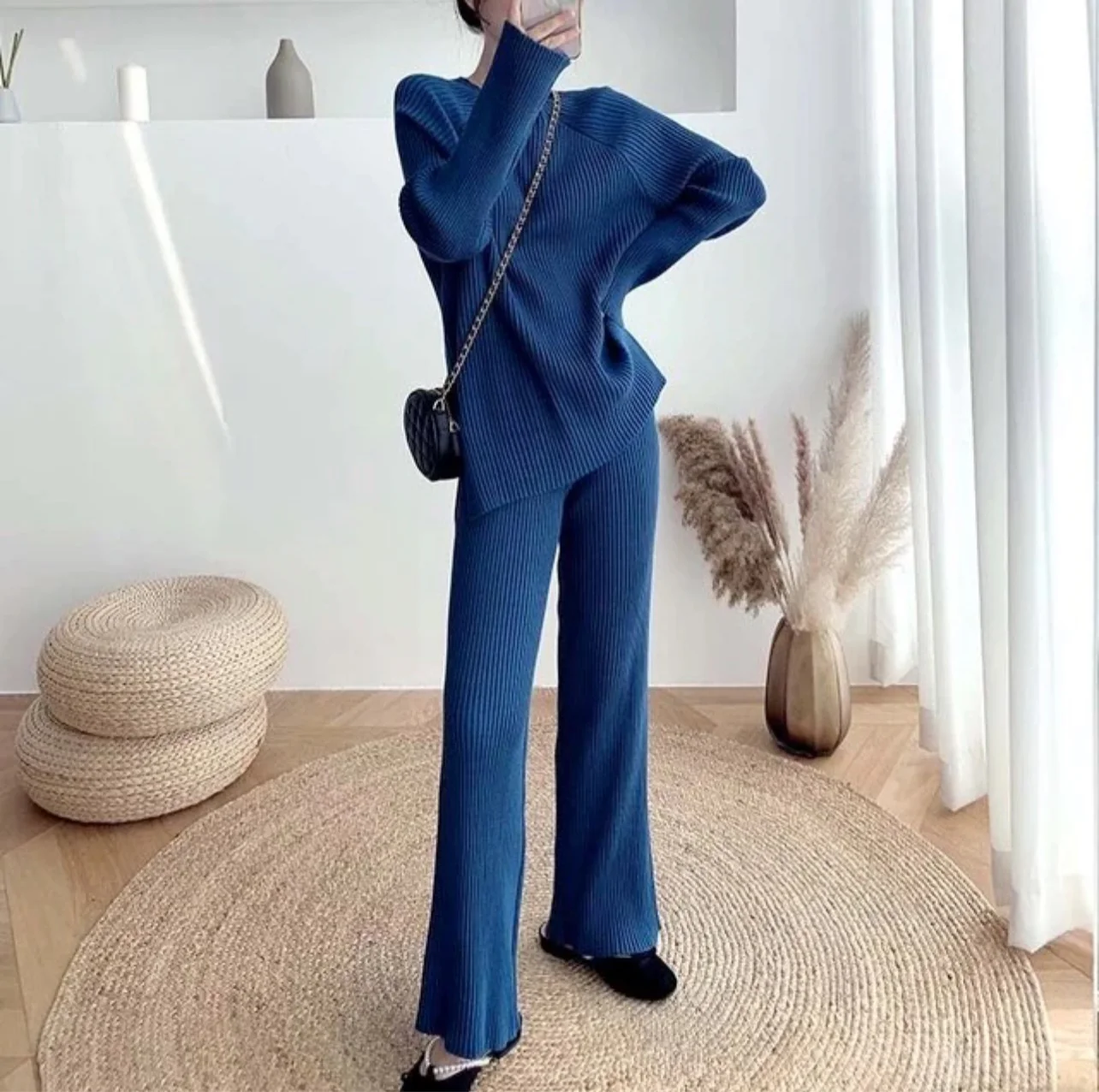 Premium Knitted Cords Set - Image 3