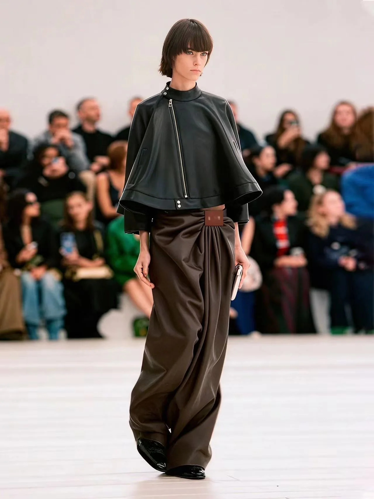 Loewee Pants - Image 3