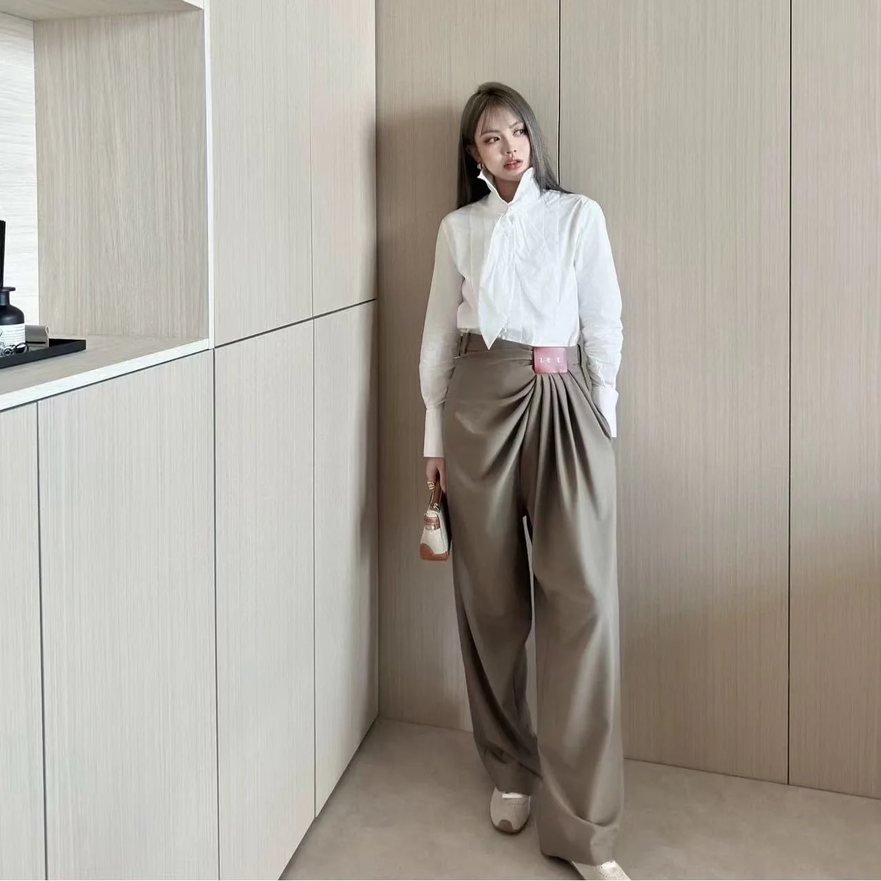 Loewee Pants - Image 6