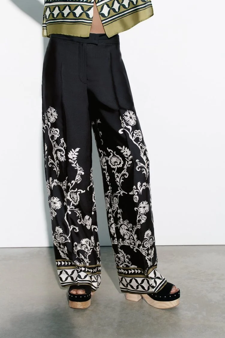 Louisa Printed Cords - Image 4