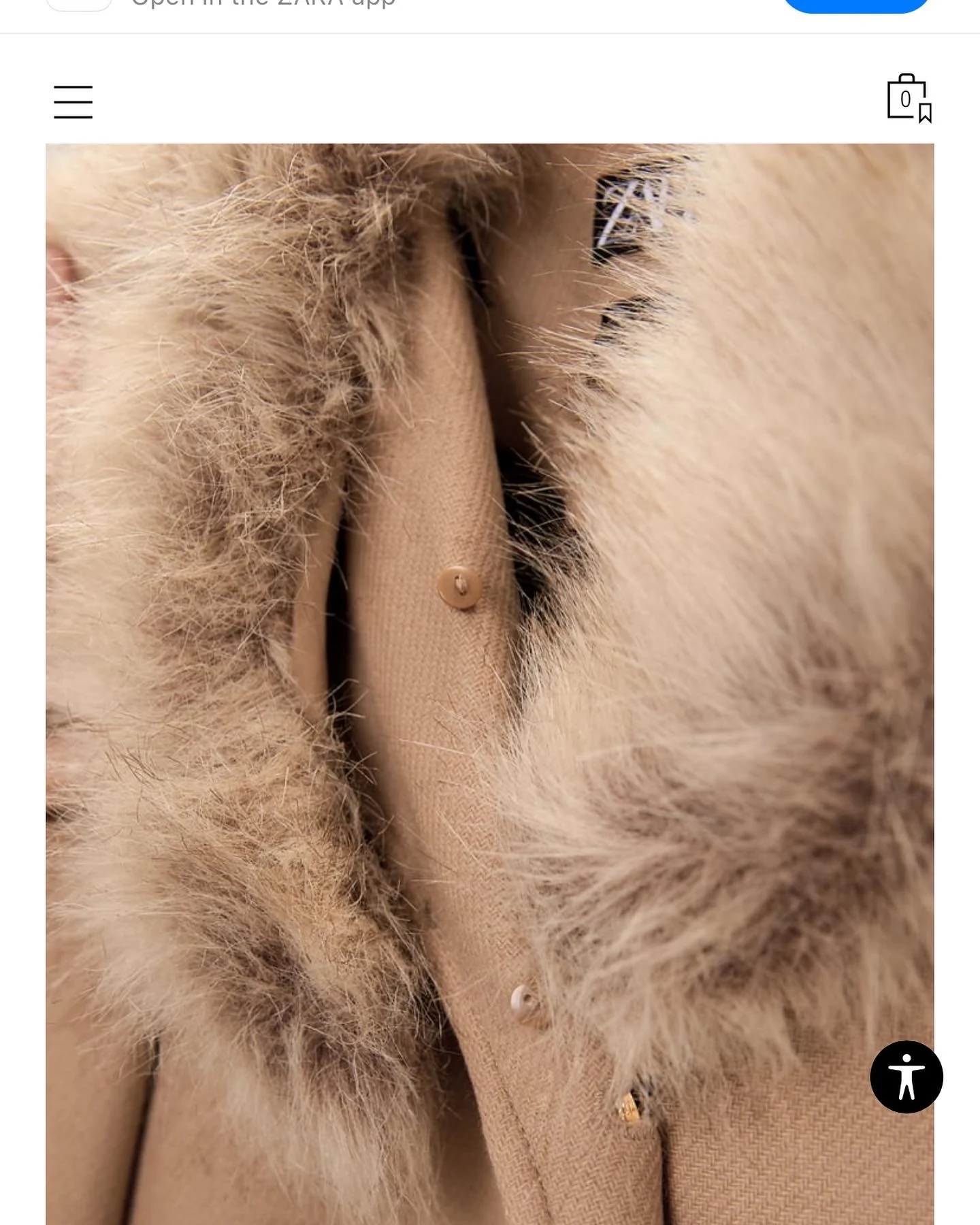 Luxury Coat With Detachable Faux Fur - Image 4