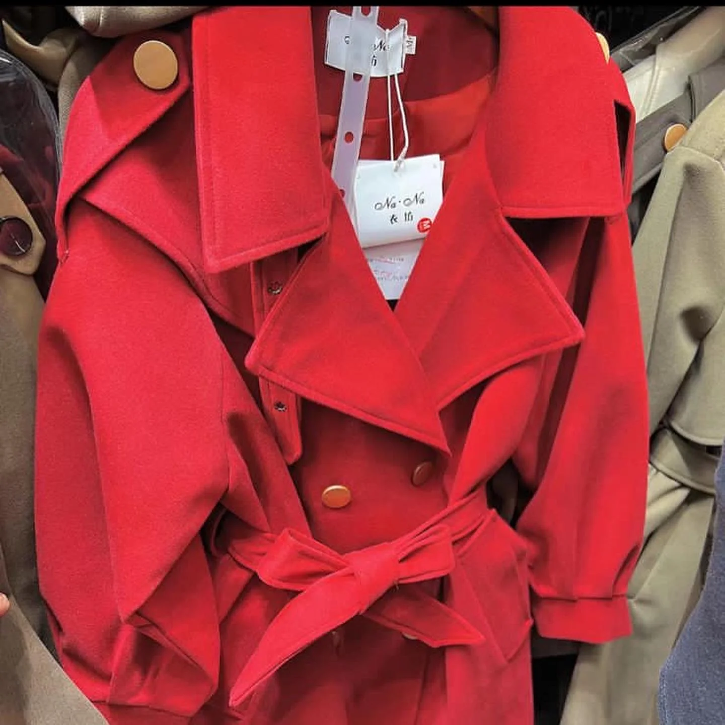 Luxury Verona Coat - Image 3