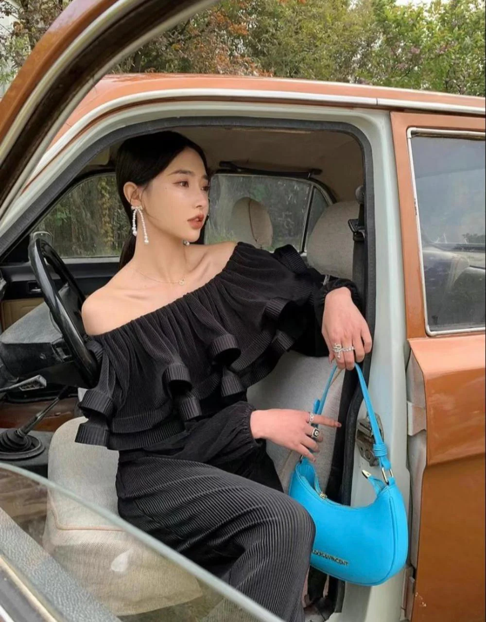 Off Shoulder Pleated Ruffle Jumpsuit - Image 3
