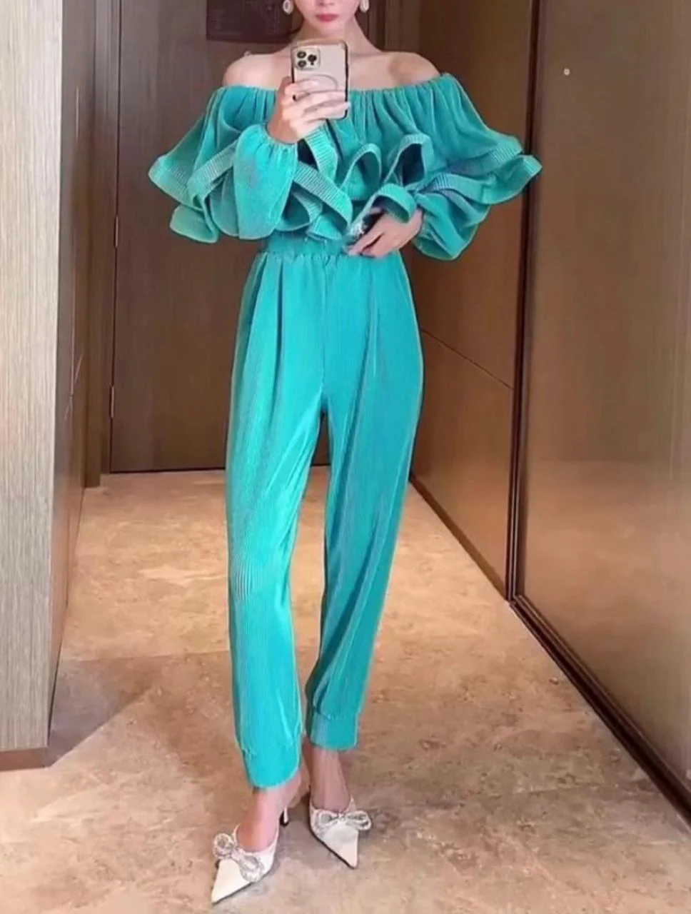Off Shoulder Pleated Ruffle Jumpsuit - Image 4