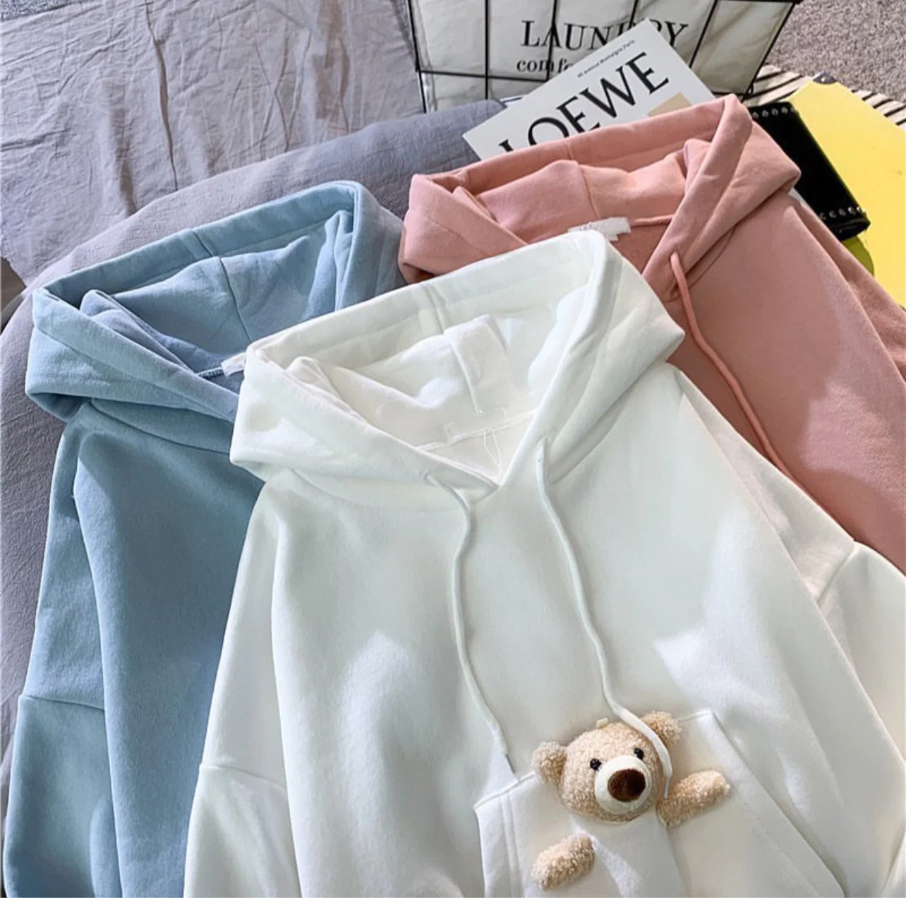 Plush teddy hoodie - Image 5