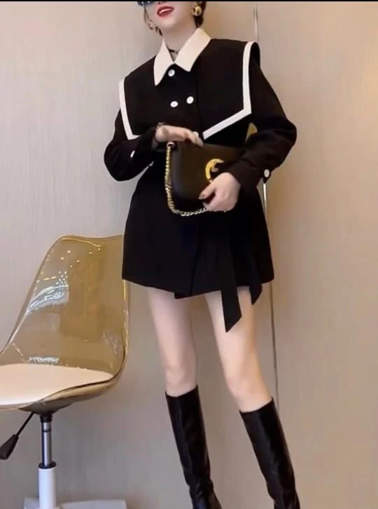 Raha Trench Coat - Image 3