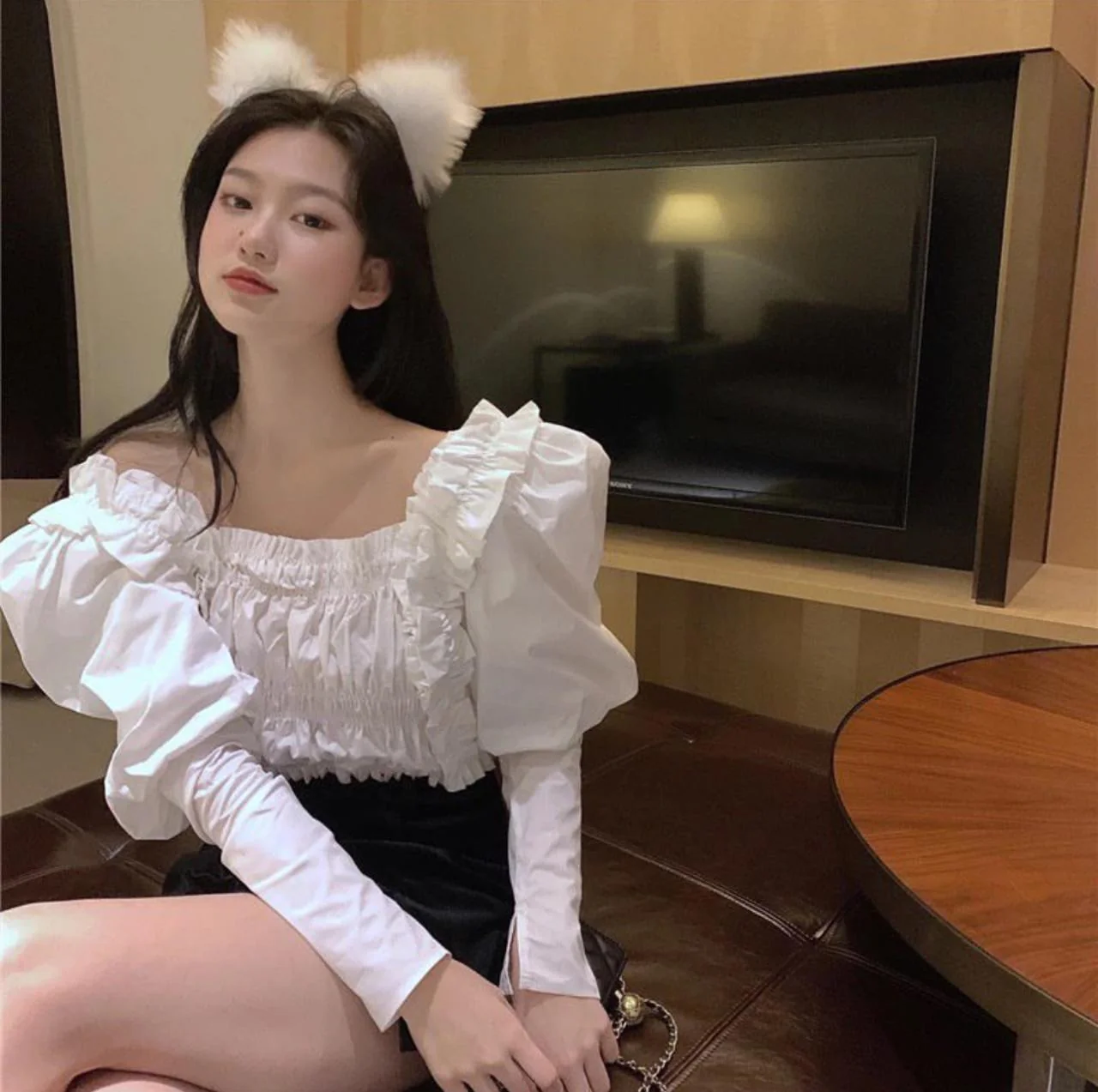 Ruffle Puff Sleeves Crop Top - Image 4