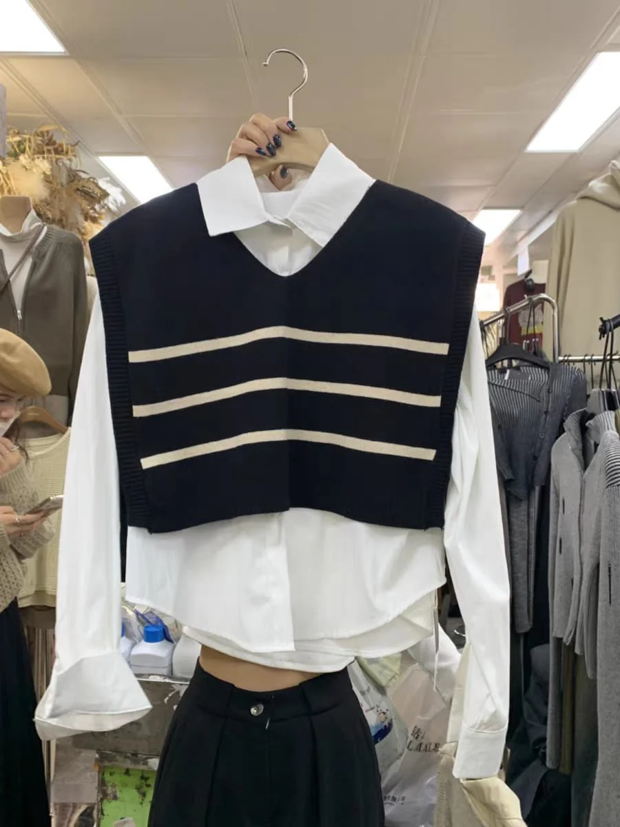 Spring autumn sweater with shirt - Image 2