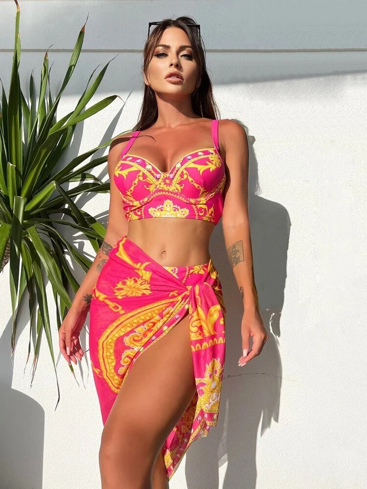 Liona Bikini With Sarong - Image 2