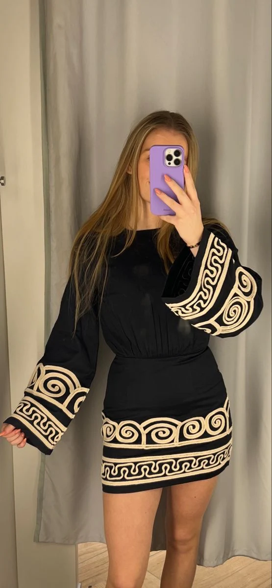 Vella Embriodery Dress - Image 5