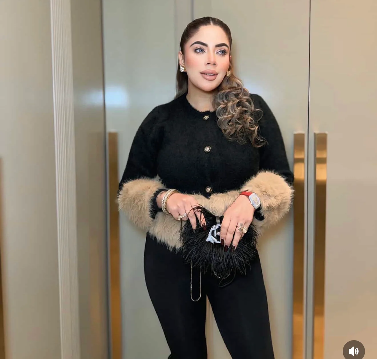Veluxe Fur Coat - Image 3