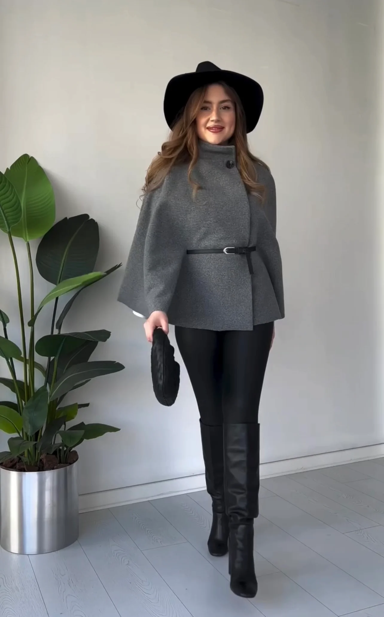 Vihana Cape With Belt - Image 2