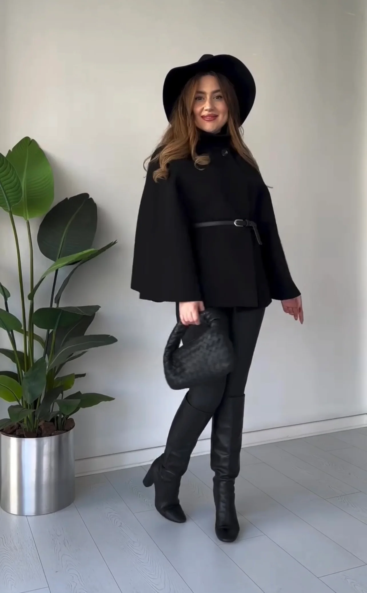 Vihana Cape With Belt - Image 3