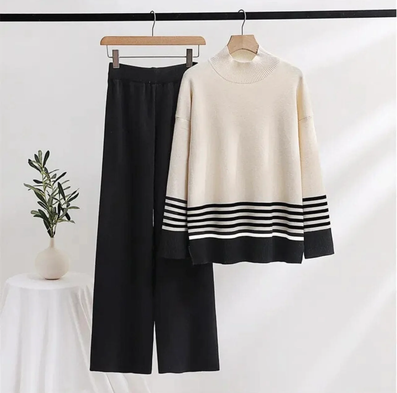 Zunera Knitted Cords - Image 12